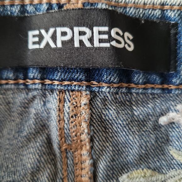 Express Floral Embroidered Denim Mini Skirt Raw Hem Blue Size 4 Cute Boho Trendy - Picture 5 of 8